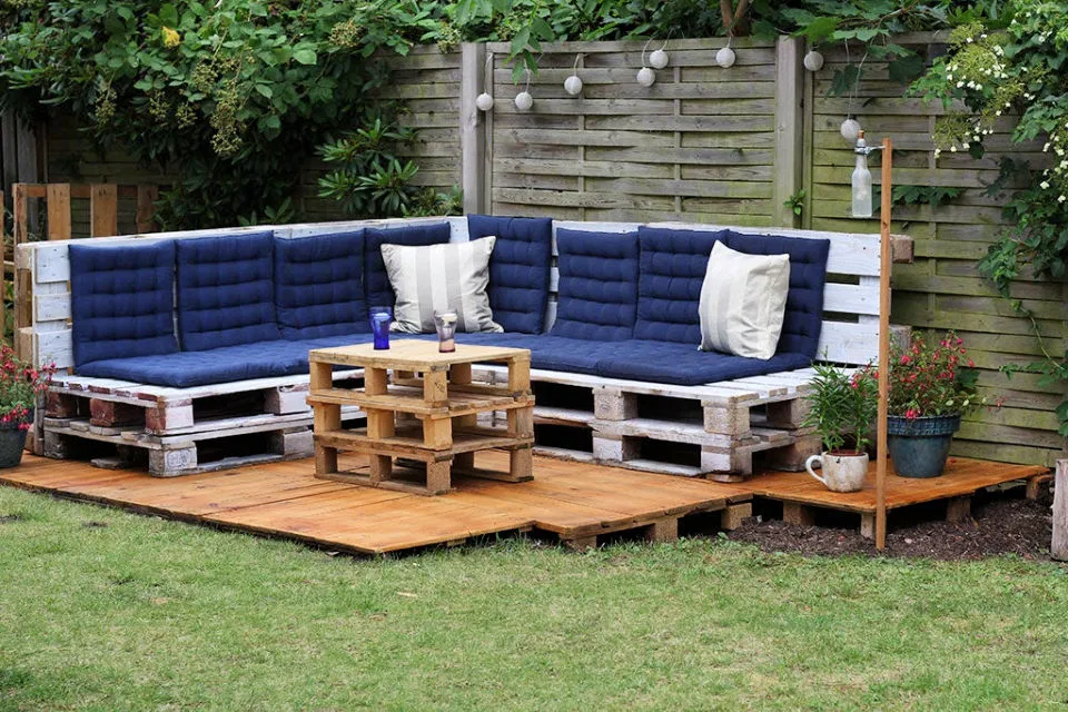 10 Budget-Friendly DIY Pallet Deck Ideas to Transform Your Backyard Instantly